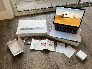 Latest  Lot of 7 BRAND NEW NEVER OPENED Macbook PRO &amp;amp; Air NEW Factory SEALED Wholesale