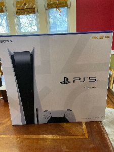 Sony Playstation 5 Ps5 Disc Version - Free Overnight Ship - Brand New Unopened