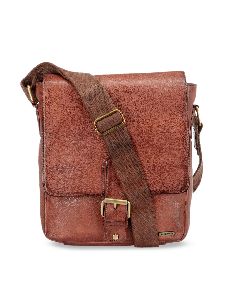 Unisex Tan Solid Leather Messenger Bag