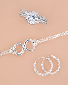 Natural Diamond Jewelery