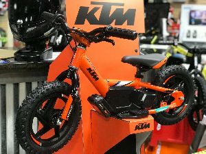 2021 STACYC KTM Factory Replica 12e Bike Little Ripper Deluxe