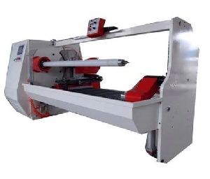 Single Shaft Auto Roll Cutting Machine