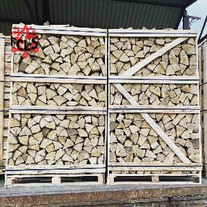 Hardwood firewood Logs