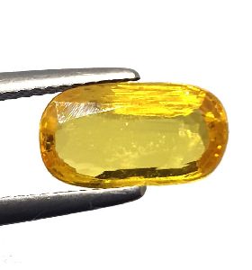 3.05 Ct Certified Clean Transparent Yellow Sapphire Premium Quality