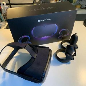 Oculus-Quest-All-in-one-64GB-VR-Gaming-Headset-Black-OLED-Display