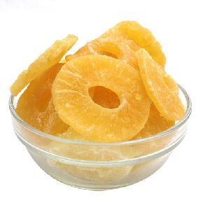 dehydrated pineapple