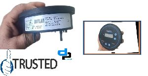 Sensocon Digital Differential Pressure Gauge Modal A1002-08