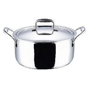 Stainless Steel Saucepot With Lid