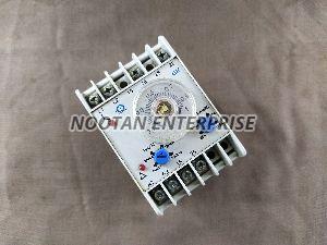 L&T MICON ELECTRONIC TIMER CAT NO 74SDT0 GIC