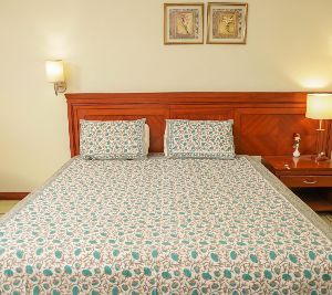 Sea Green Bedsheet Set