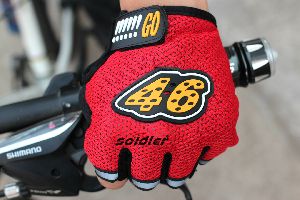 Bicycle half finger glove anti-skid outdoor gloves cycling half finger gloves /46 half finger gloves