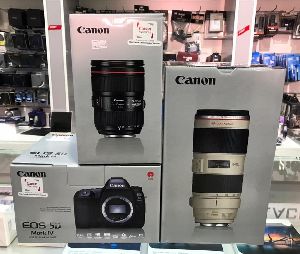 Canon 5D Mark IV EOS DSLR Camera Body with 70-200mm f/2.8L IS III USM Lens