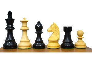 Tournament chess set