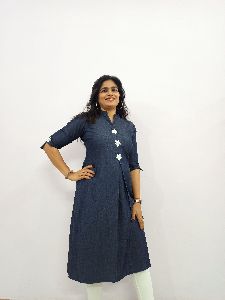 Three Types Of Kurtis To Pair With Jeans  IWMBuzz