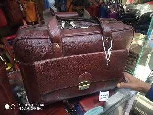 16 inch laptop multi pocket bag of pure leather with 2