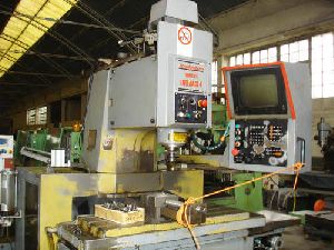 Cnc Milling Machines