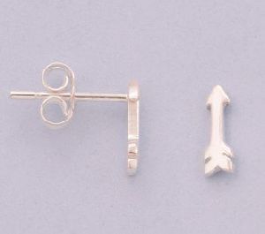925 Sterling Silver Arrow Design Stud Earrings