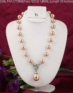 Handmade Fancy Pearl Necklace