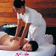 traditional thai massage services
