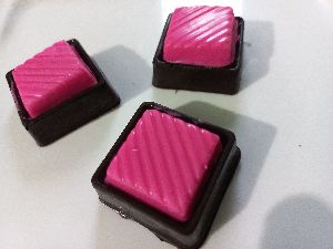 CHOCOLATE MAKING COURSES