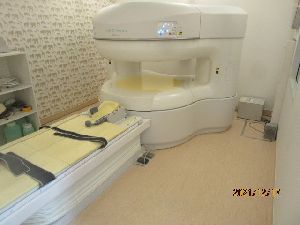 Hitachi Vento 0.3T  MRI scanner