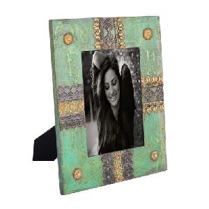 Craftkriti Wood Table Photo Frame, Feature : Family People You Love.