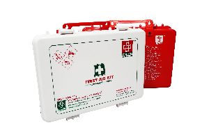 ST JOHNS First Aid Workplace Kit Large - Plastic Box - SJF P1