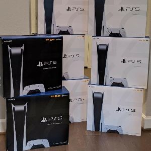 New sony ps5 with 2 controllers and 5 free games  WHatsapp chat for quick response and 24 hours cust