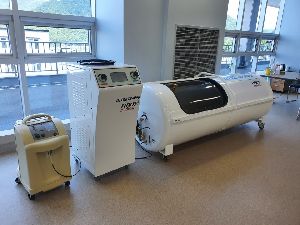 Hyperbaric Oxygen Therapy Chamber - 1.5 ATA - 2.0 ATA