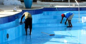 Swimming pool maintenance services in Navi Mumbai