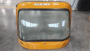 three wheelers front glass