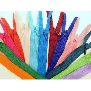 18 Inch 80 PCs Bulk Hidden Zipper Supplies in 20 Assorted Colors; by Mandala Crafts Nylon Invisible Zipper for Sewing 
