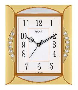 209 Plain Diamond Wall Clock