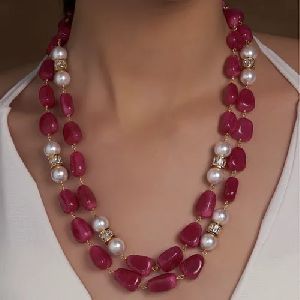 Red Agate Beaded Necklace