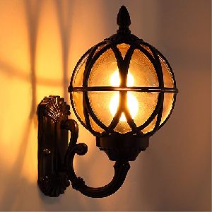 DECORATIVE WALL LAMP