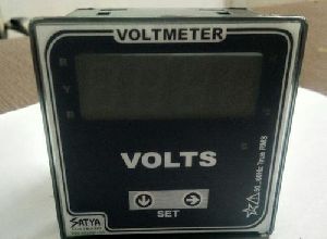 Nano Voltmeter