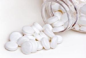 Dicyclomine Hydrochloride & Paracetamol Tablets