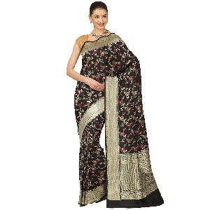 Sarees & Lehenga