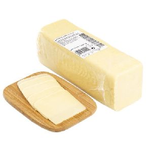 100 % vegan mozzarella cheese