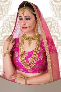 Golden Kundan Bridal Jewellery Set