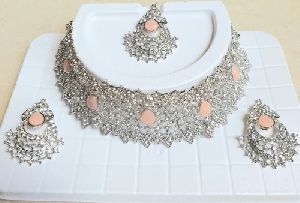 Peach Stone Artificial Necklace Set