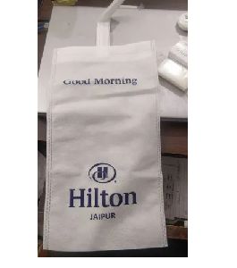 White Cotton Laundry Bag, Capacity: 10 Kg