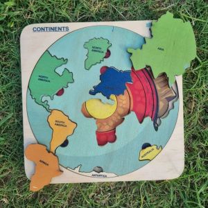 Nesta Toys WORLD MAP WITH CONTINENTS &amp;amp; EARTH CORE PUZZLE