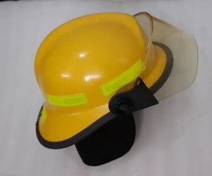 Fire fighting helmet