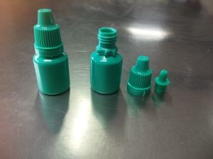Green plastic dropper bottle set