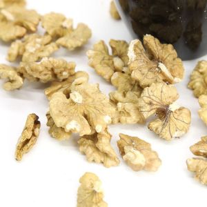 walnut kernels