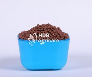 bentonite granules (brown)