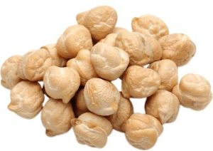 white chickpeas,  Storage Condition : Dried