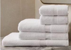 Rockefeller Bath Towel
