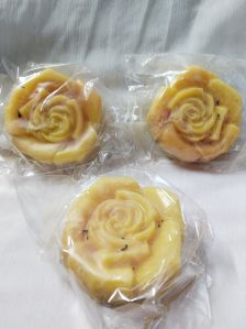 Saffron soaps - For glowing skin